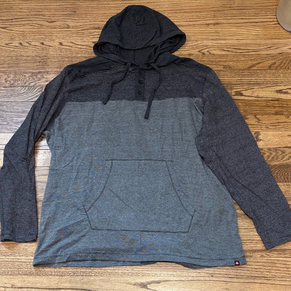 Airwalk Men's Gray striped Hooded Shirt XL